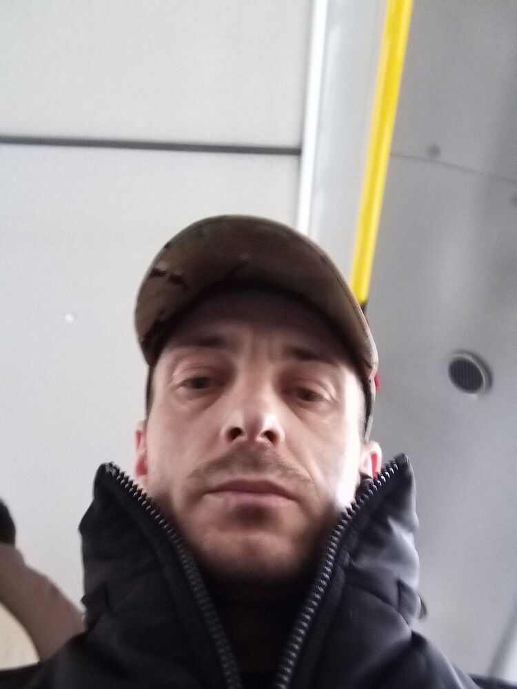  50325322  , 38 ,    
