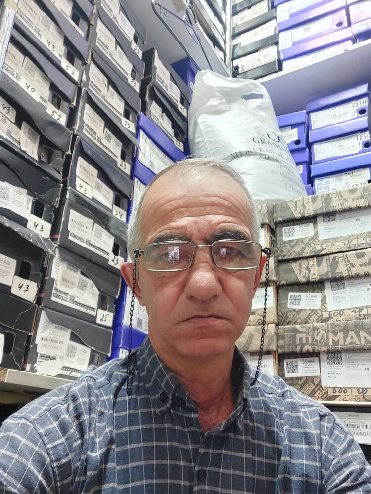  39324882  , 57 ,    