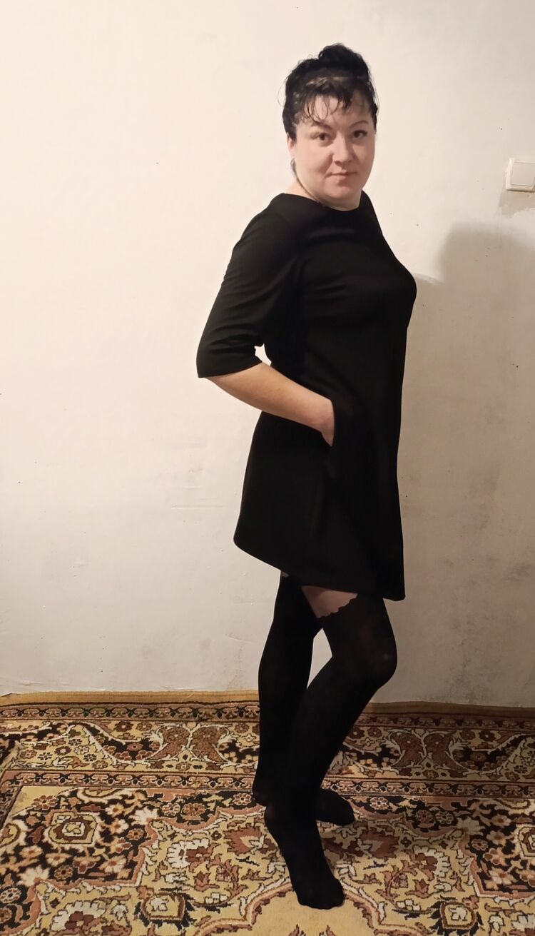  48325202  Ekaterina, 38 ,    