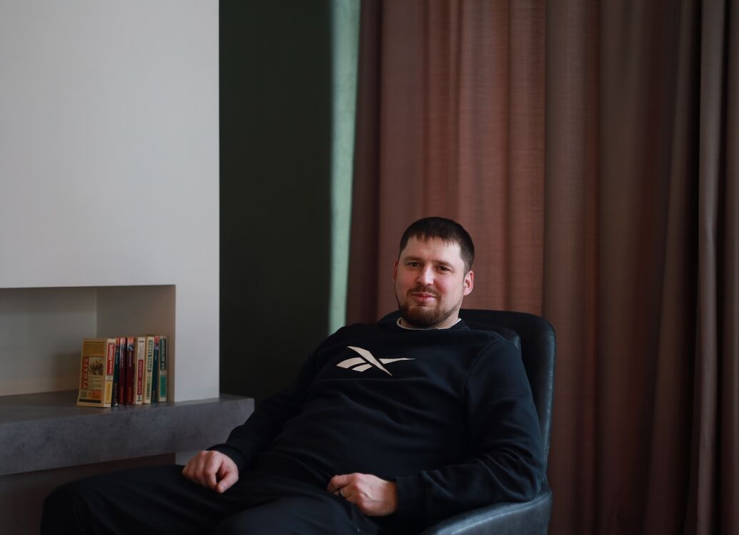  53805212  Stepan, 36 ,    