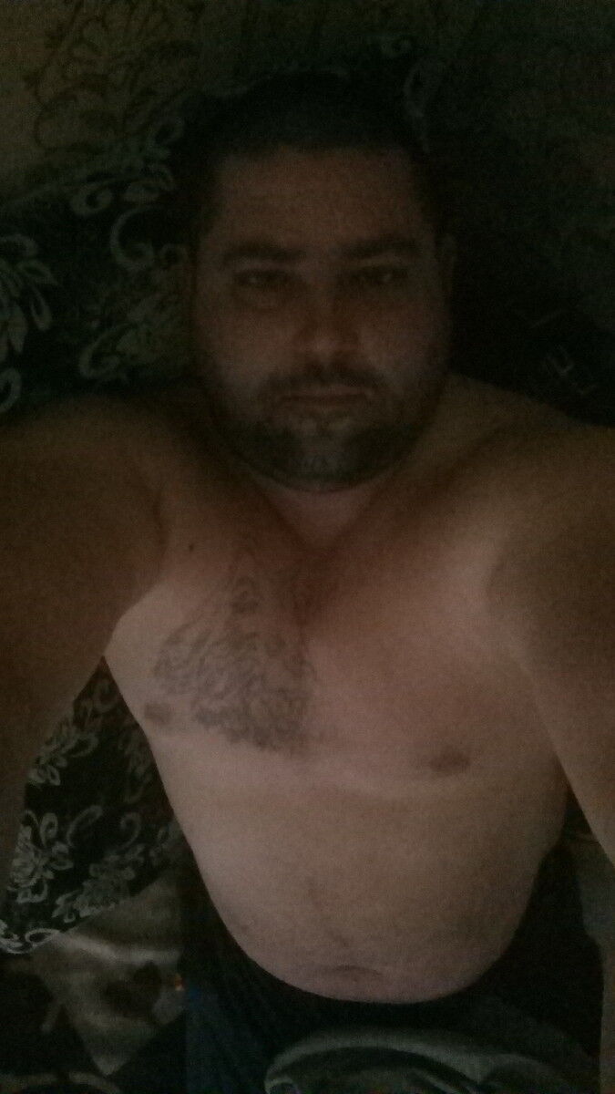  11261712  Sergei, 39 ,    