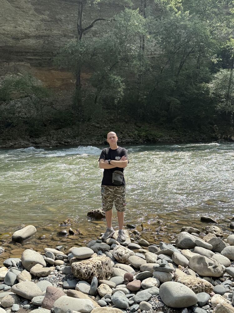  53292462  , 37 ,    --