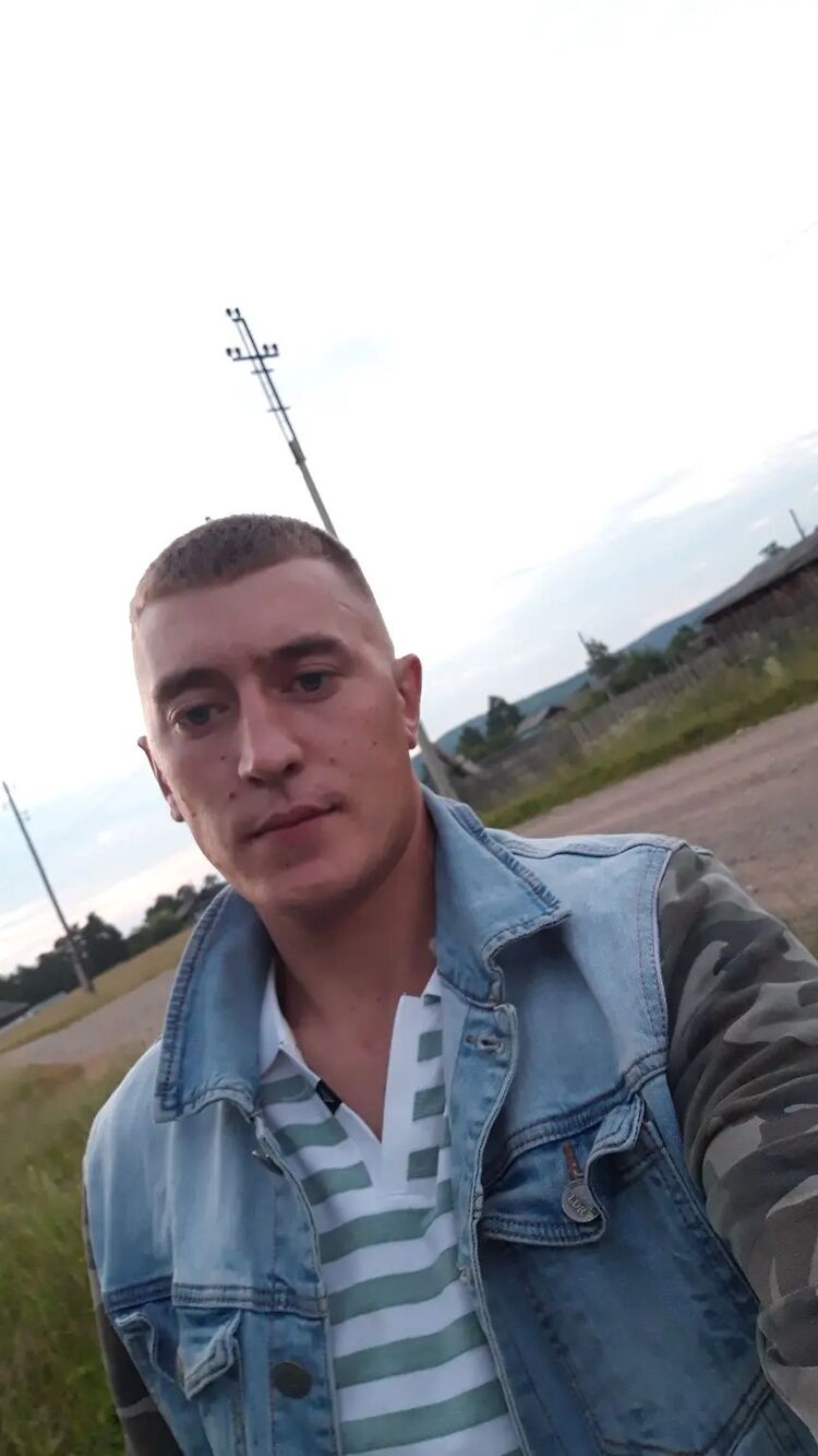  49458902  , 31 ,    