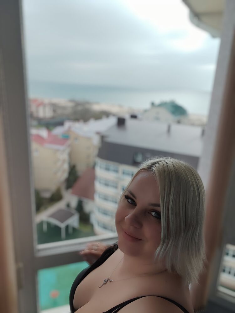  --,   , 39 ,     , c 