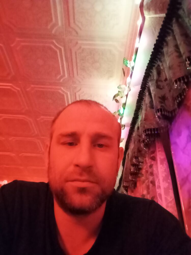  ,   Seryoga, 35 ,   ,   , c 