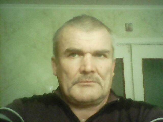  10657182  Yury, 62 ,    