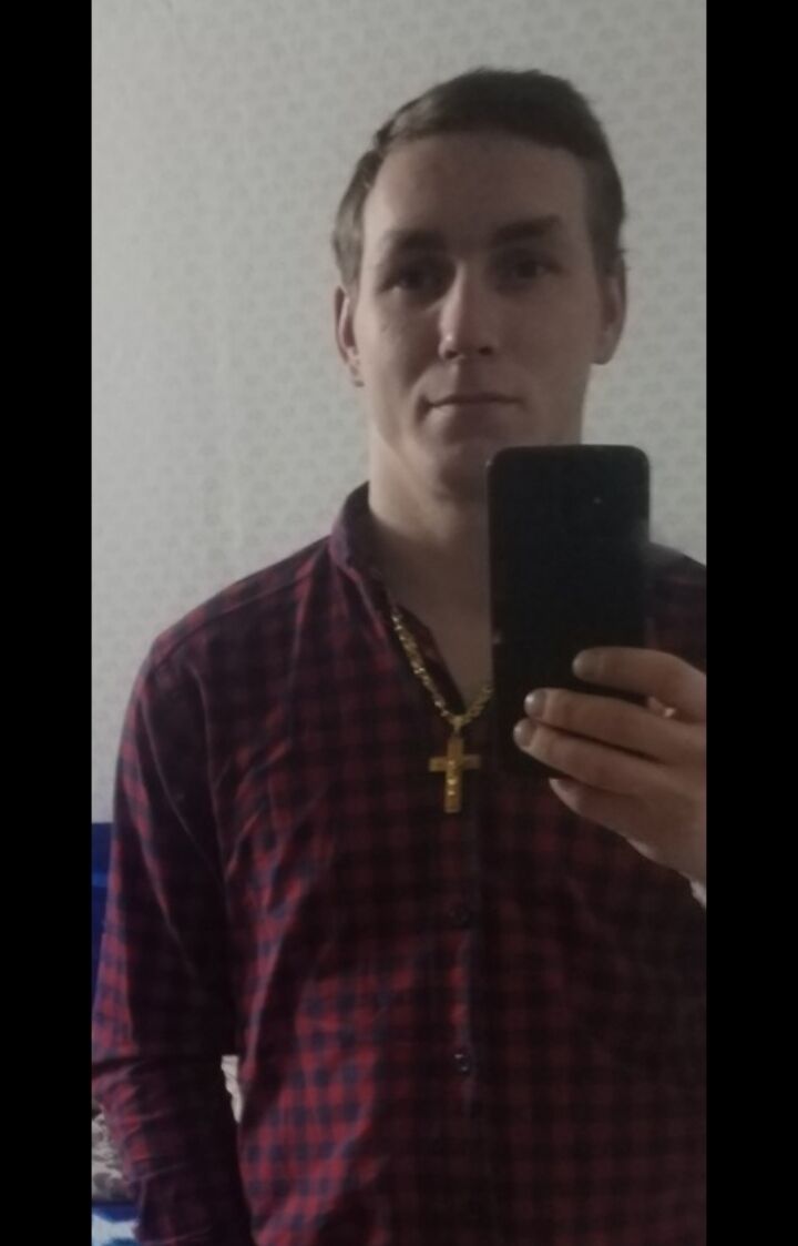  48678842  , 28 ,    