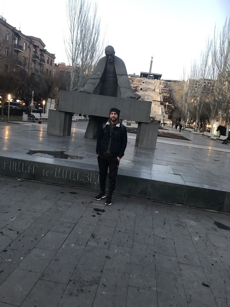  Bellevue,   Vladimir, 29 ,   ,   