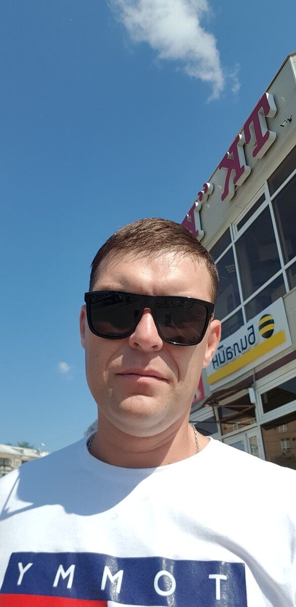  ,   Rinat, 41 ,   ,   , c 