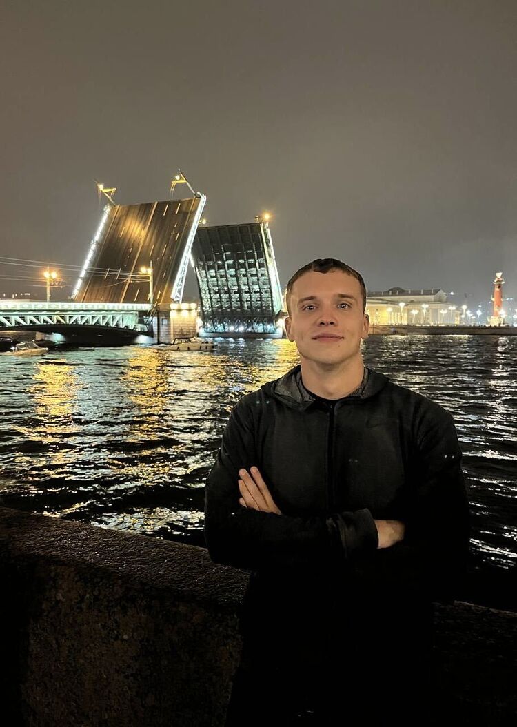 ���� 56282562 ����� ������, 22 ����, ���� ���������� � �����-����������