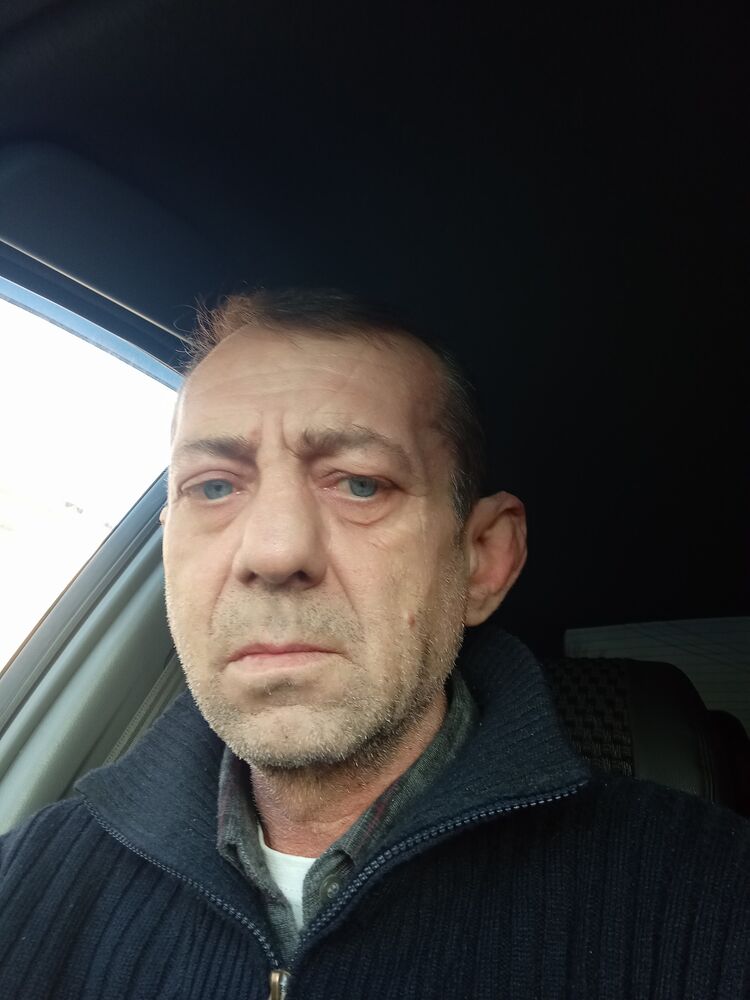  52011582  , 54 ,    