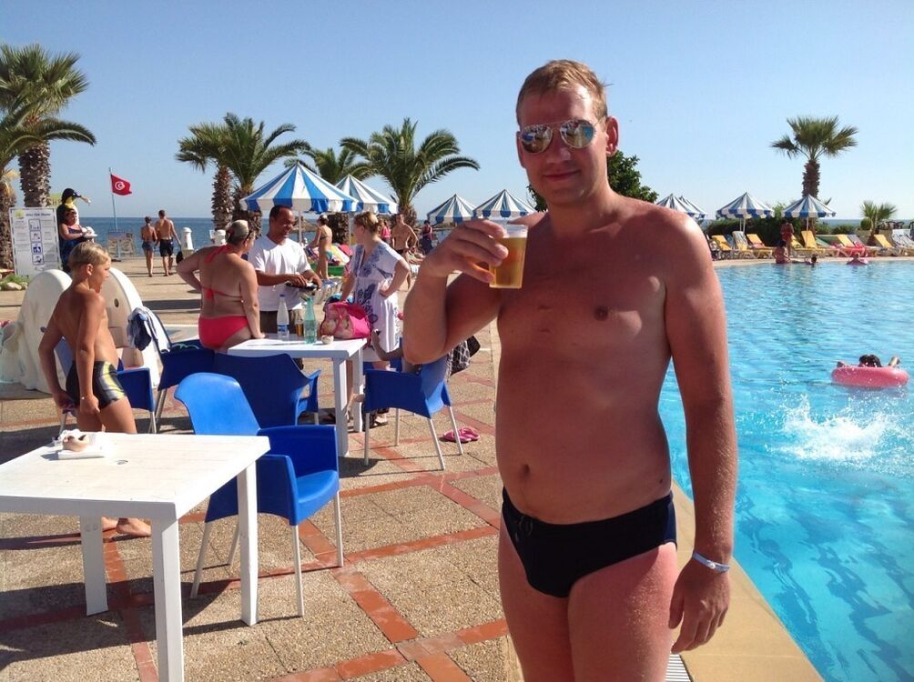  ,   Mihail, 46 ,   ,   , c 