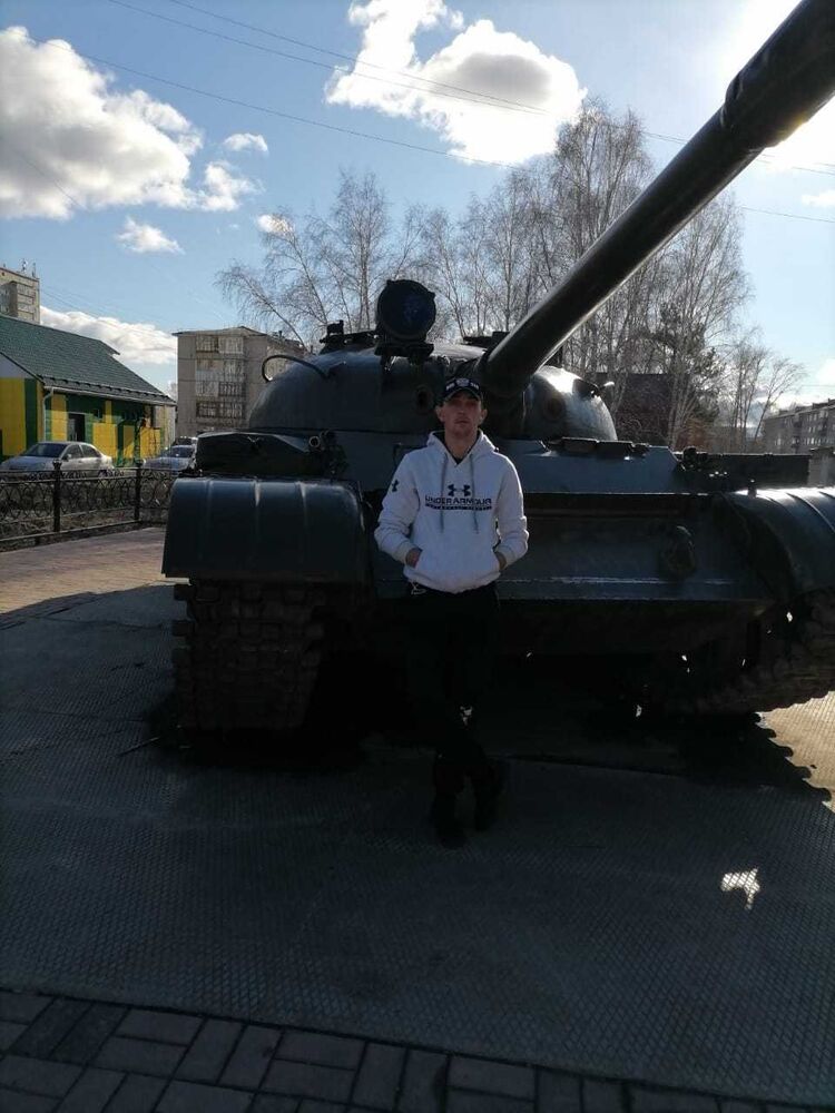  22882252  Vladimir, 31 ,    