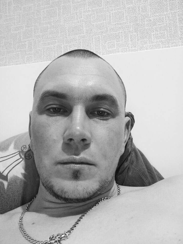  31828372  , 39 ,    