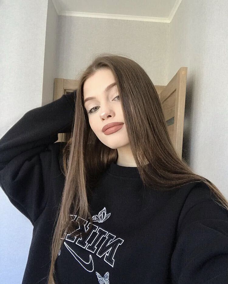  ,   Alisa, 25 ,   ,   