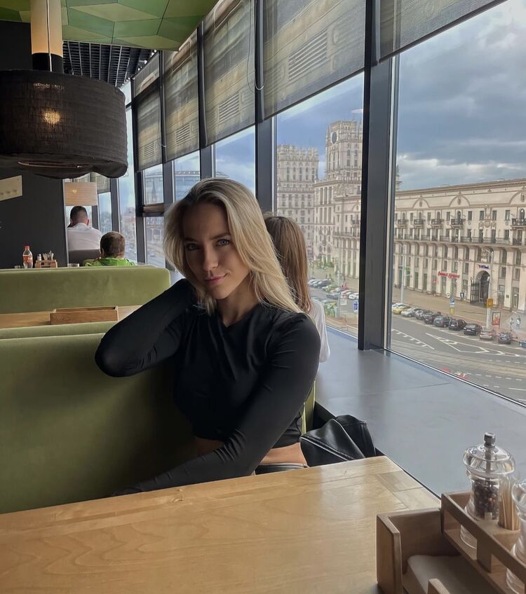  43775912  Alina, 26 ,    Adiyaman