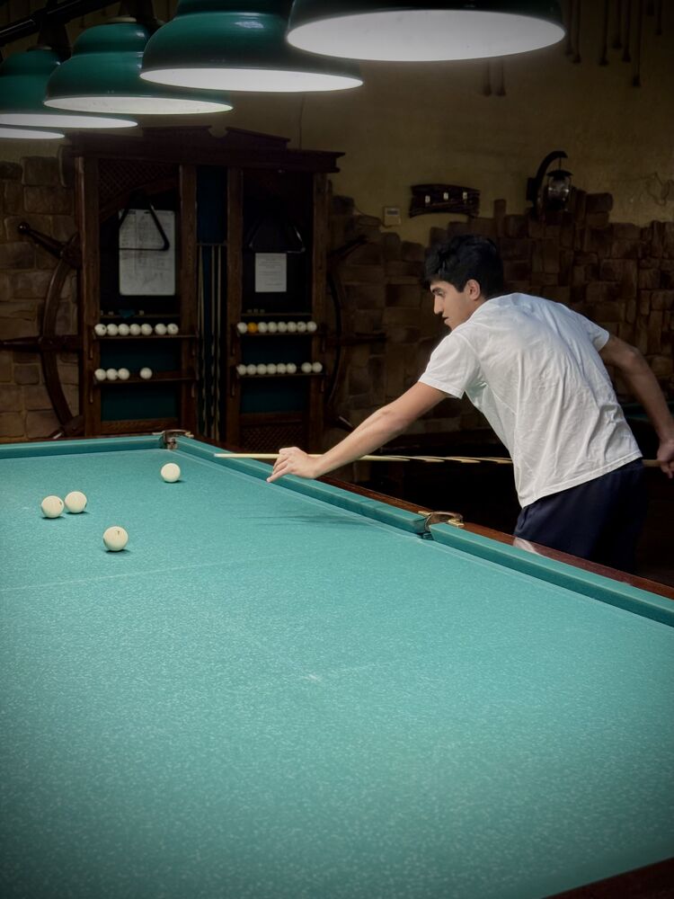  53807682  Shahrom, 19 ,    