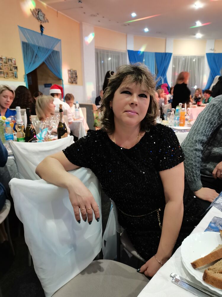  31643132  , 52 ,    -