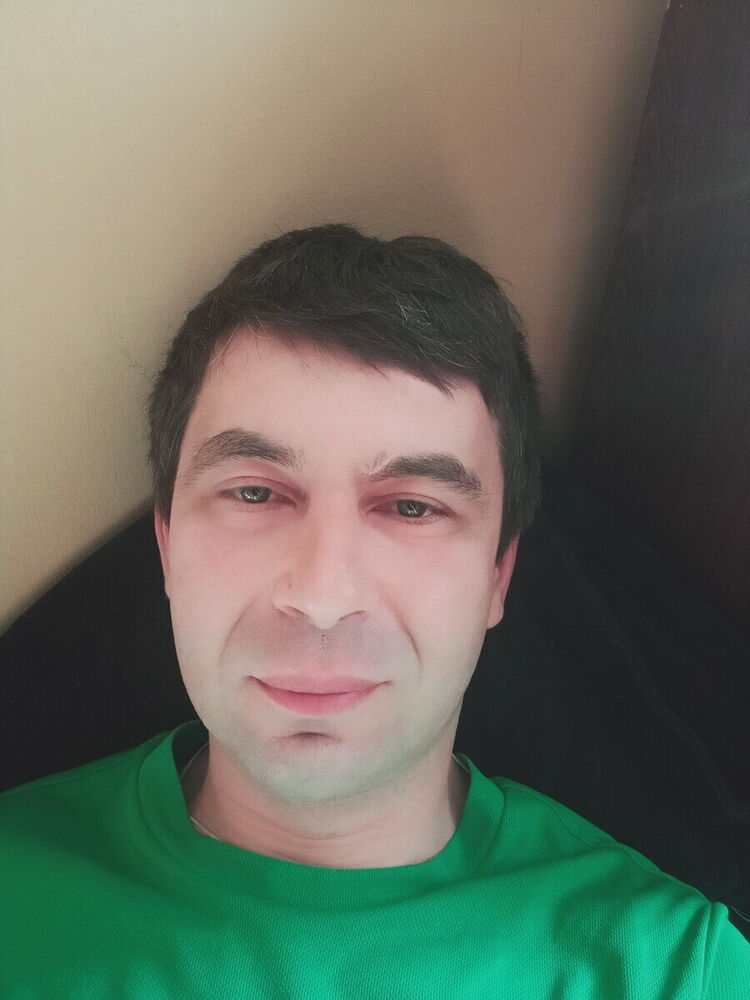  21676132  , 44 ,    