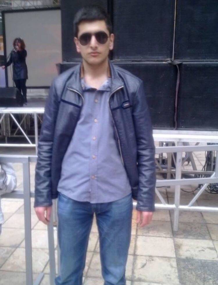  11824312  GREQHAMARNER, 28 ,    