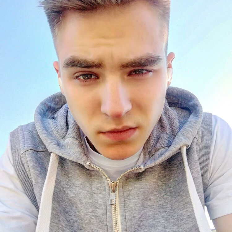  -,   Igor, 24 ,   ,   