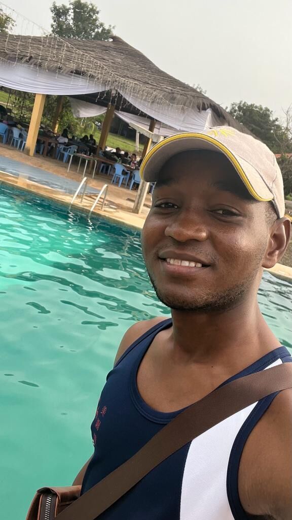 Bissau,   , 27 ,   ,   