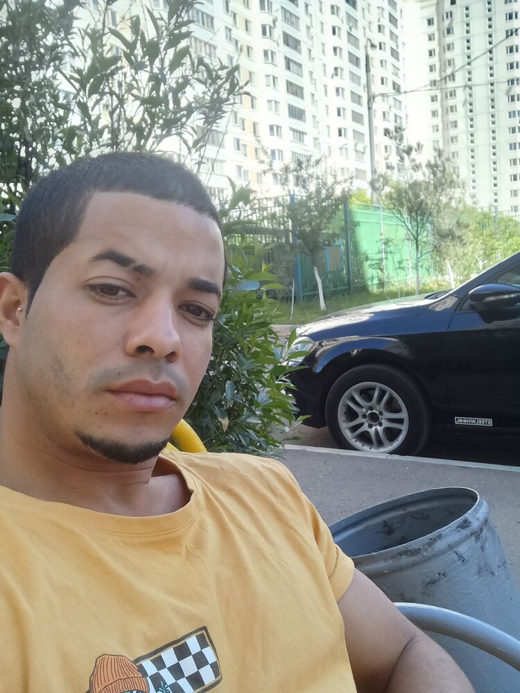  44838832  Lachy, 26 ,    