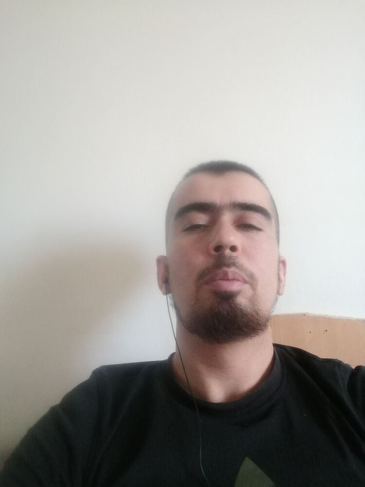  49968242  , 32 ,    