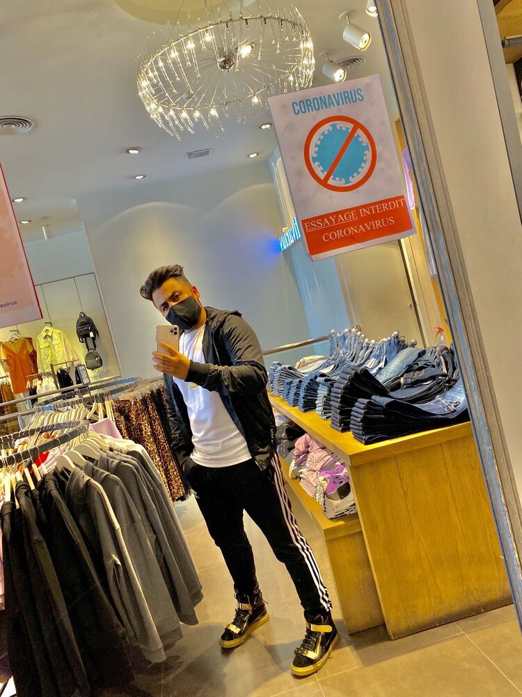  Saint-Denis,   Faouzi, 28 ,   ,   