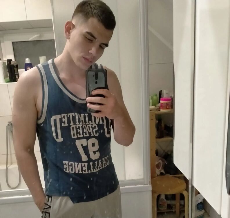  --,   Andrey, 26 ,   ,   