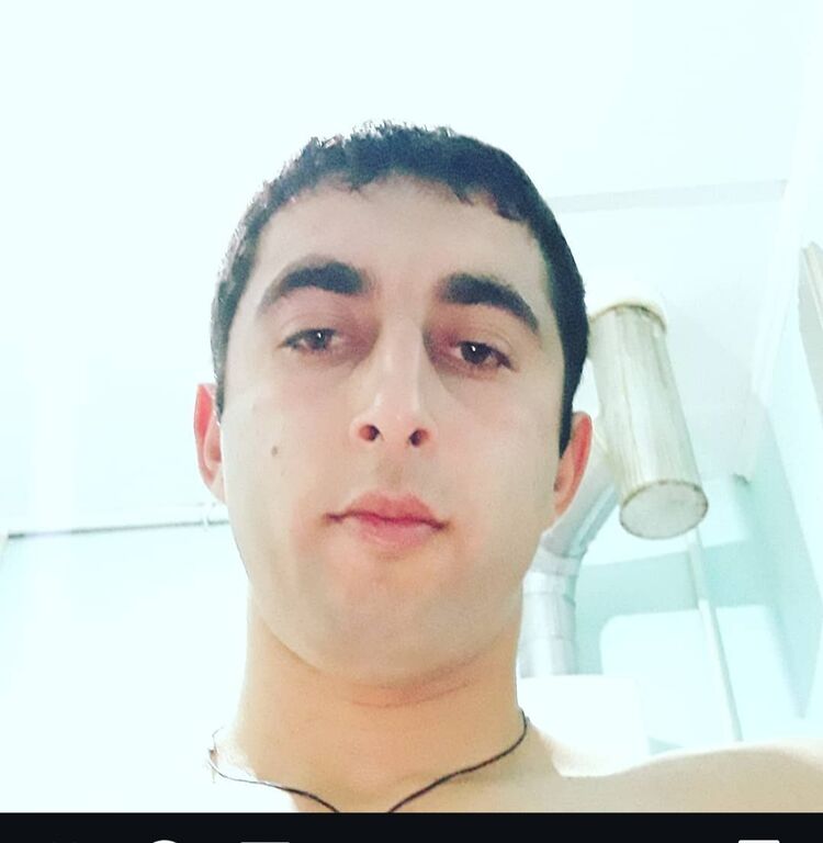  45661552  , 34 ,    