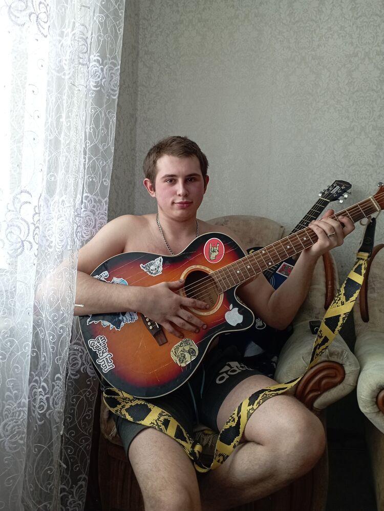 ,   Alexey, 19 ,   ,   , c 