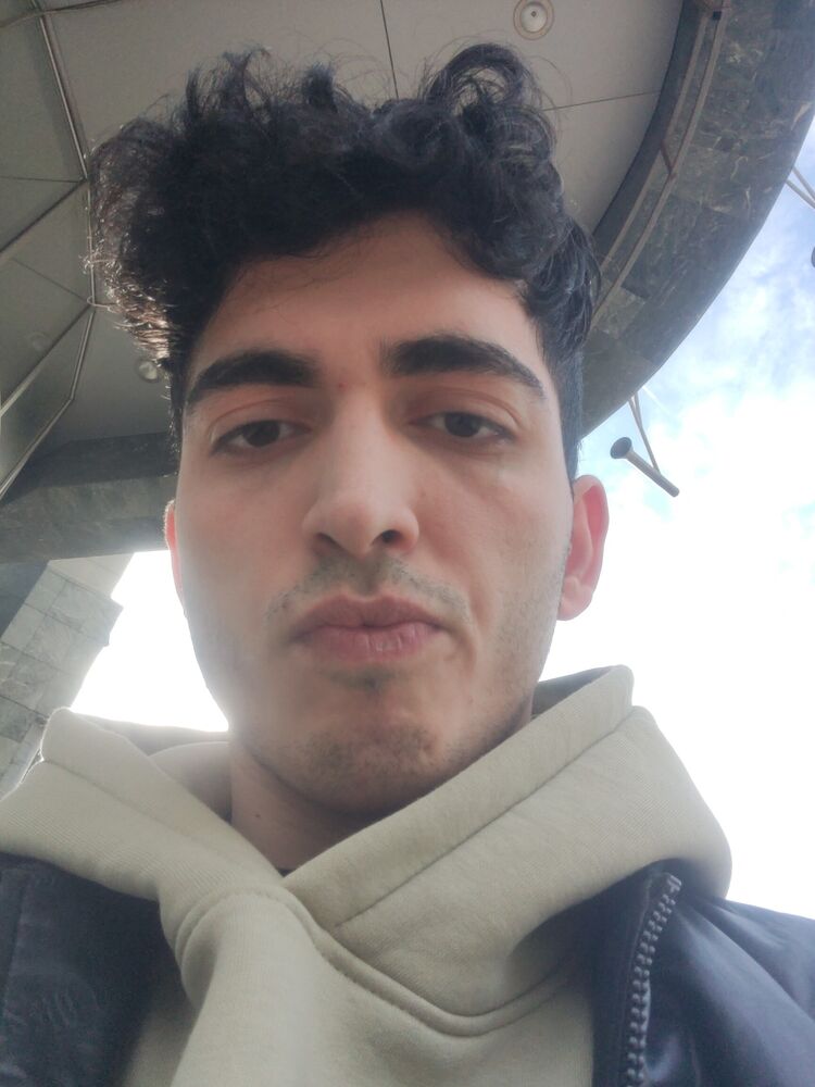 34617722  , 23 ,    
