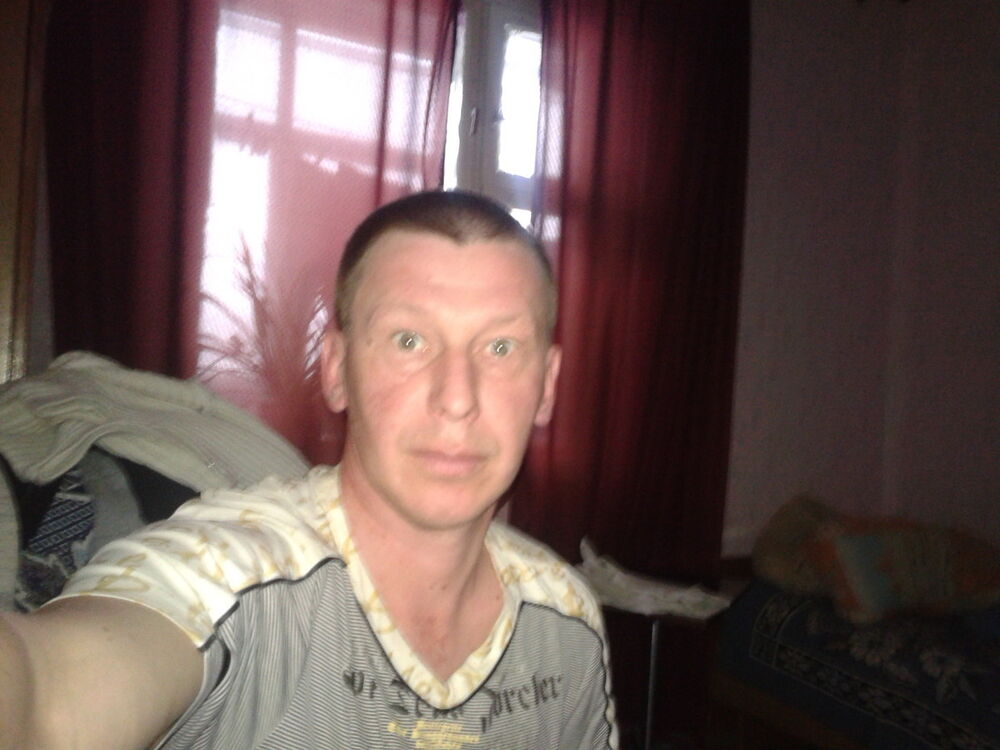  5703662  Vetal, 51 ,    