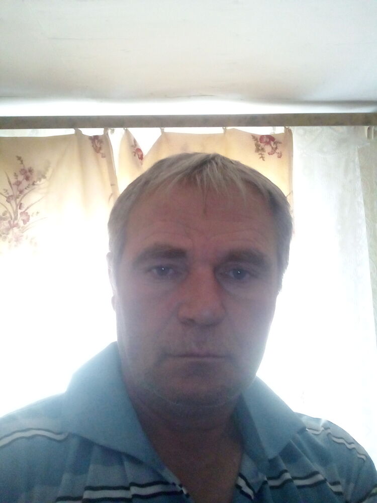  28643692  , 52 ,    