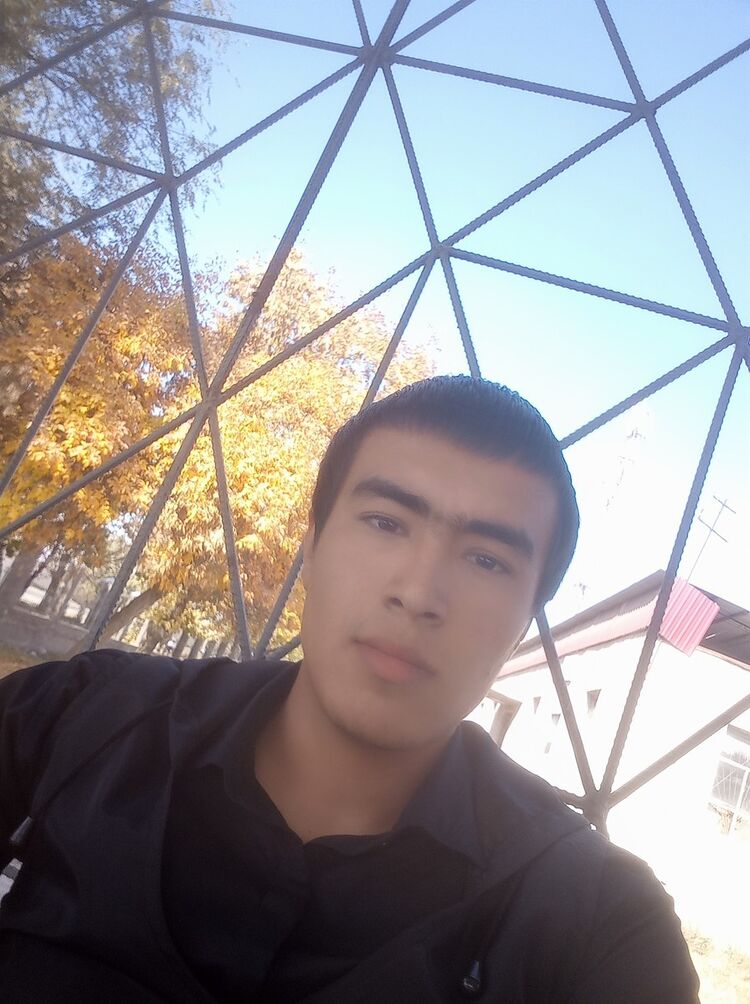  18587012  Shahriyor, 30 ,    