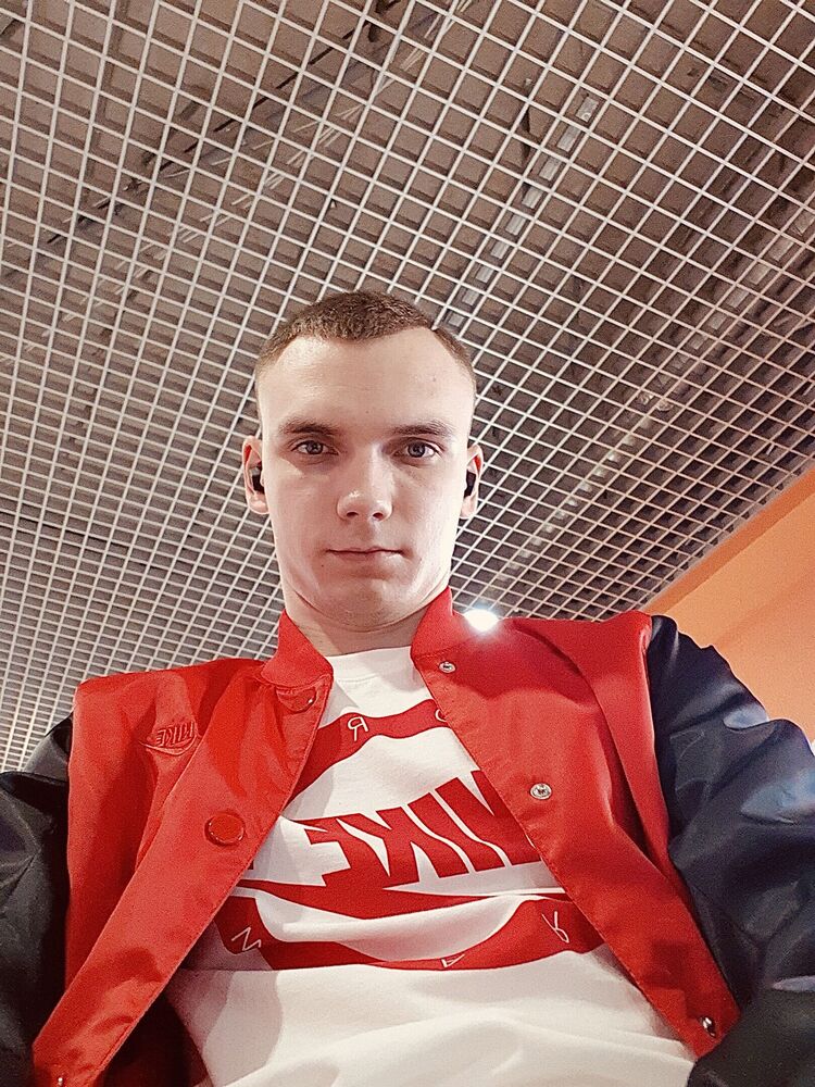  -,   Artem, 31 ,   ,   