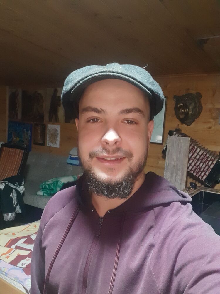  36866862  , 28 ,    