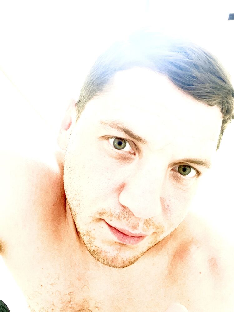  36134282  Valery, 32 ,    