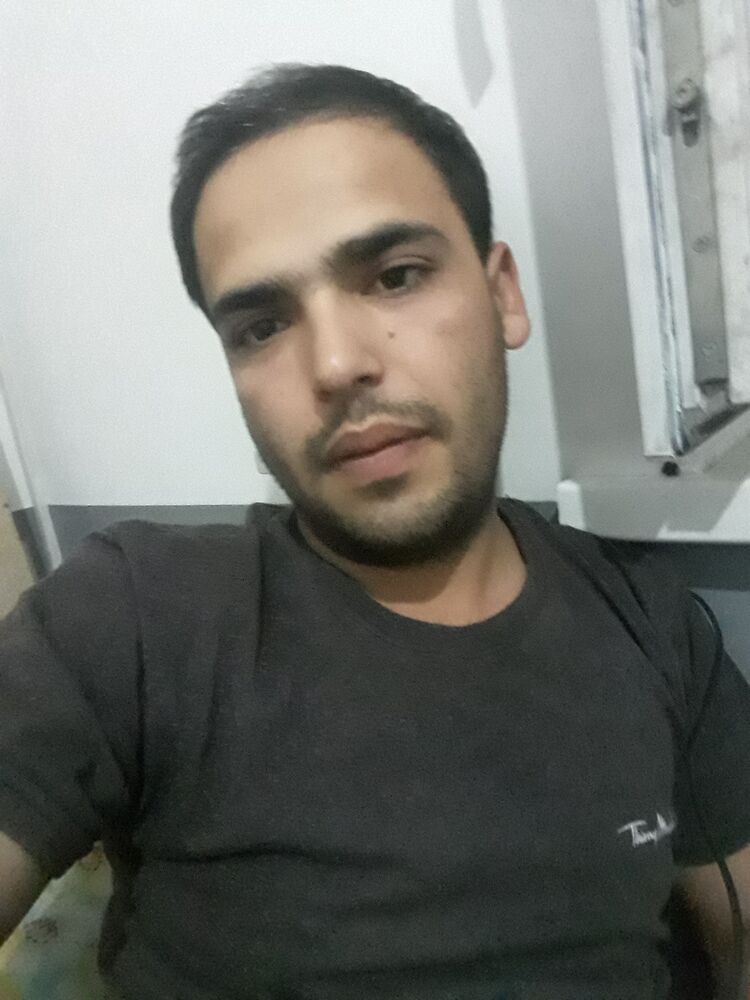  ,   Amir, 26 ,   ,   , c , 