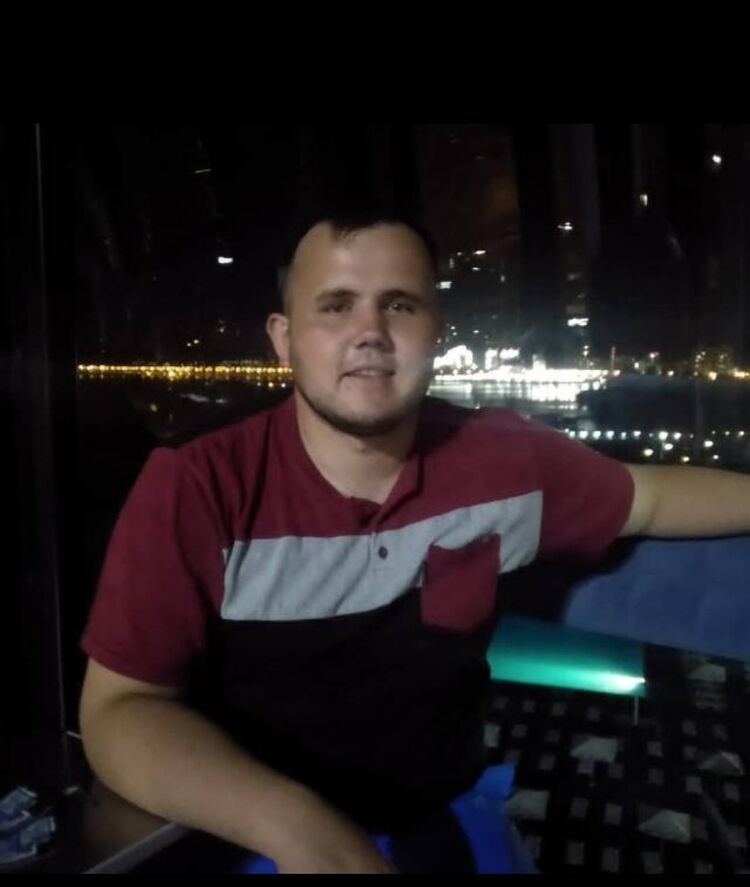  40032942  , 31 ,    
