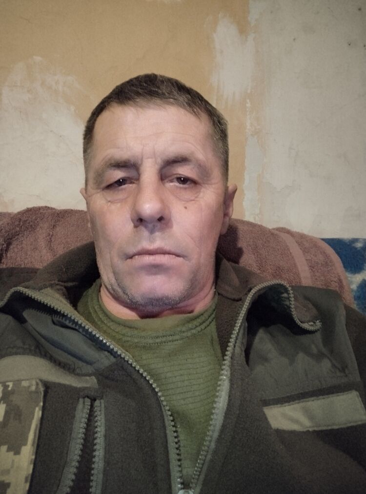  ,   Petruxa, 53 ,   ,   , 