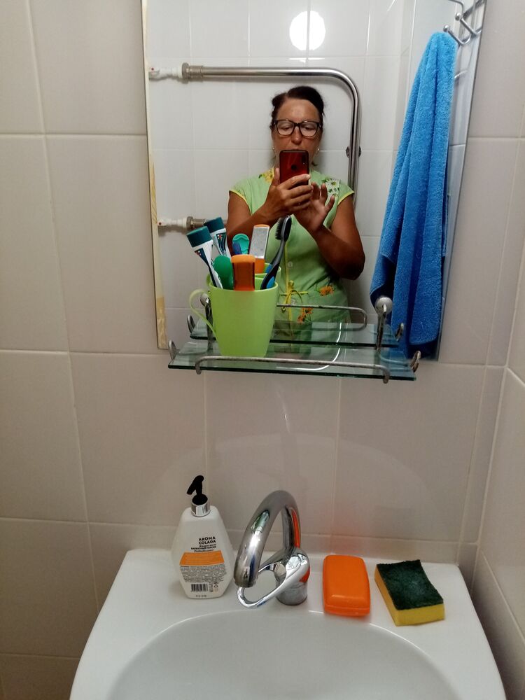  22756322  , 69 ,    