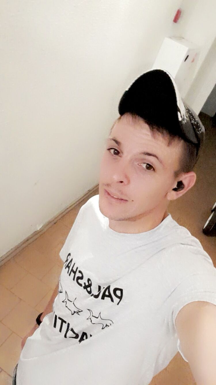  38335672  Dmitry, 26 ,    