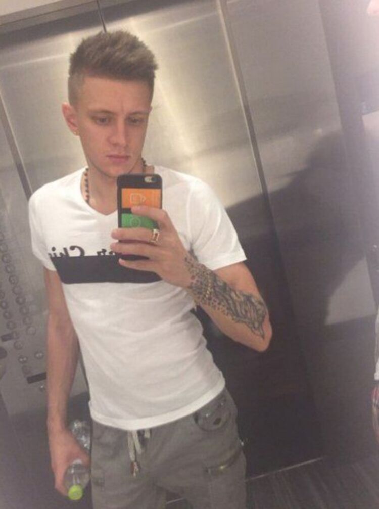 ���� 49889392 ������� Art, 40 ���, ���� ���������� � ������