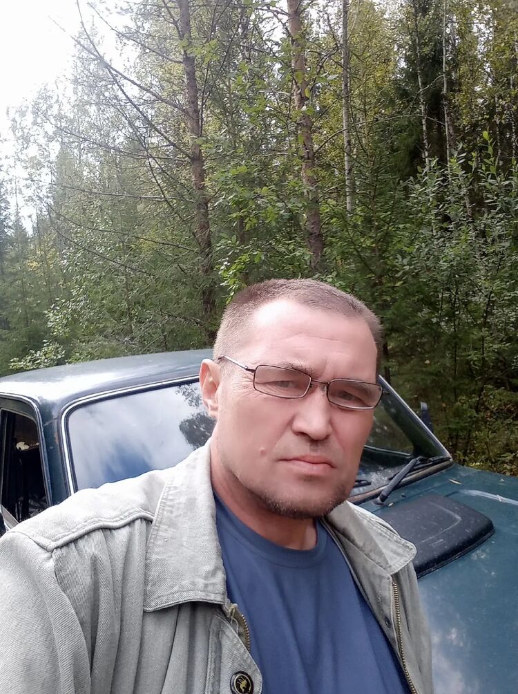  ,   Alexey, 51 ,   ,   , c , 