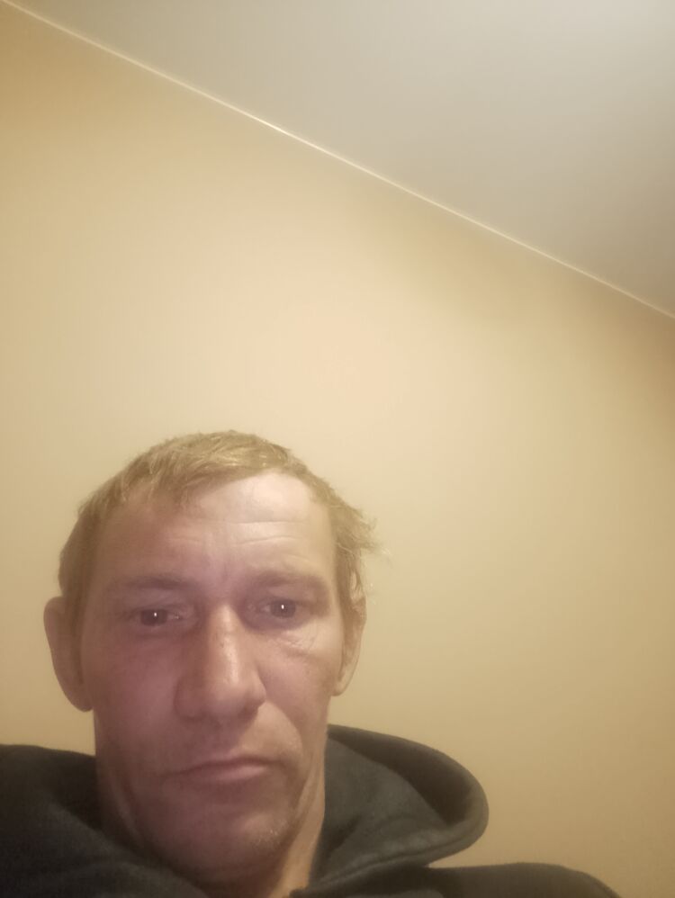  32804452  , 39 ,    