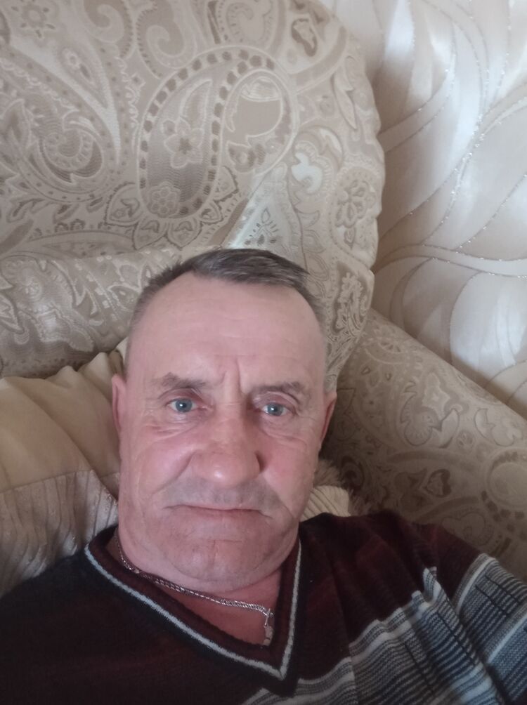  33742822  , 62 ,    