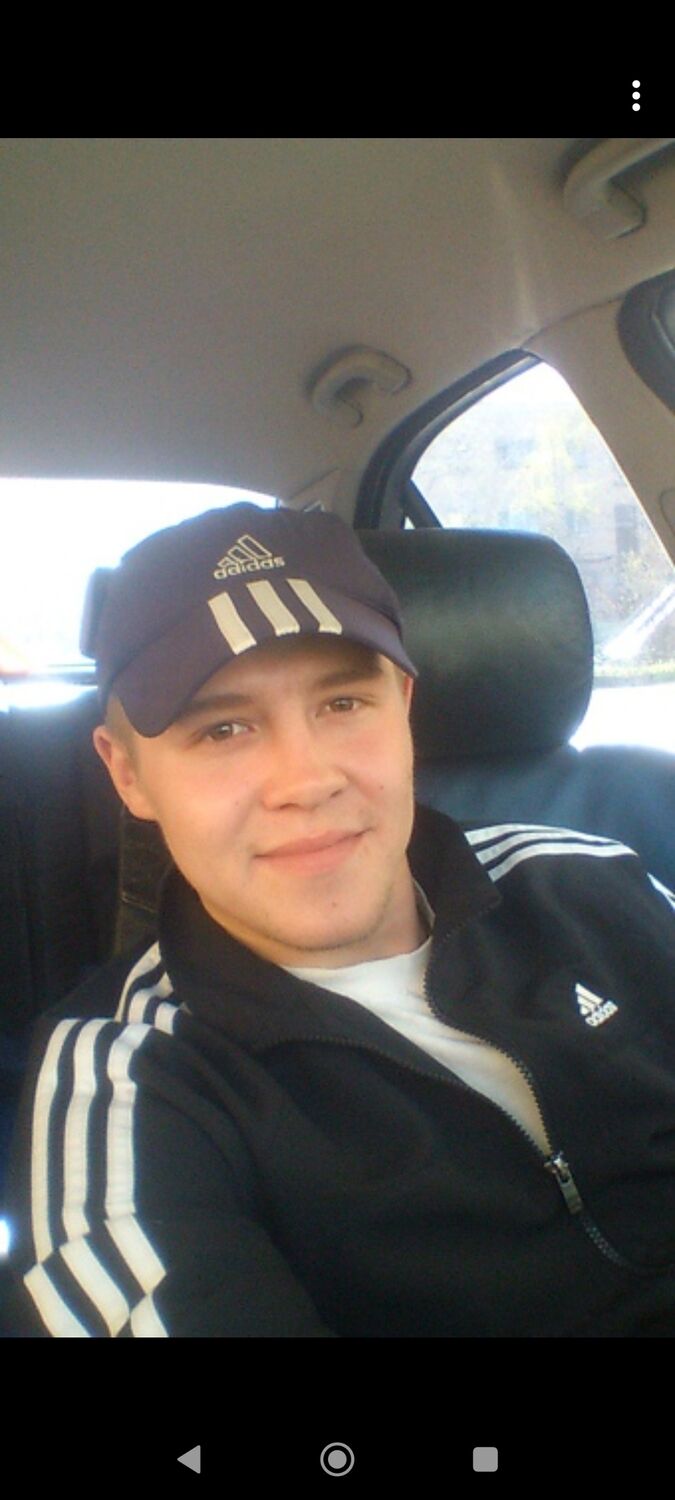  28561022  Evgeny, 32 ,    -