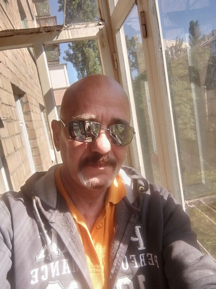  ,   Dion, 60 ,   